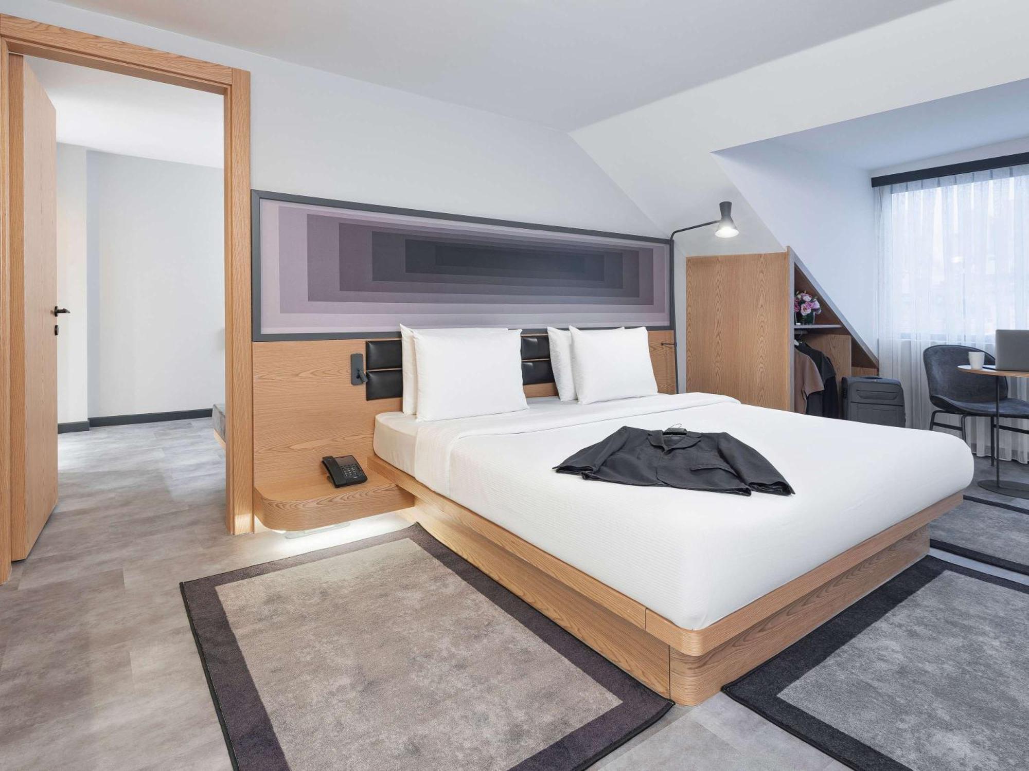 Ibis Istanbul Sisli Hotel Екстериор снимка