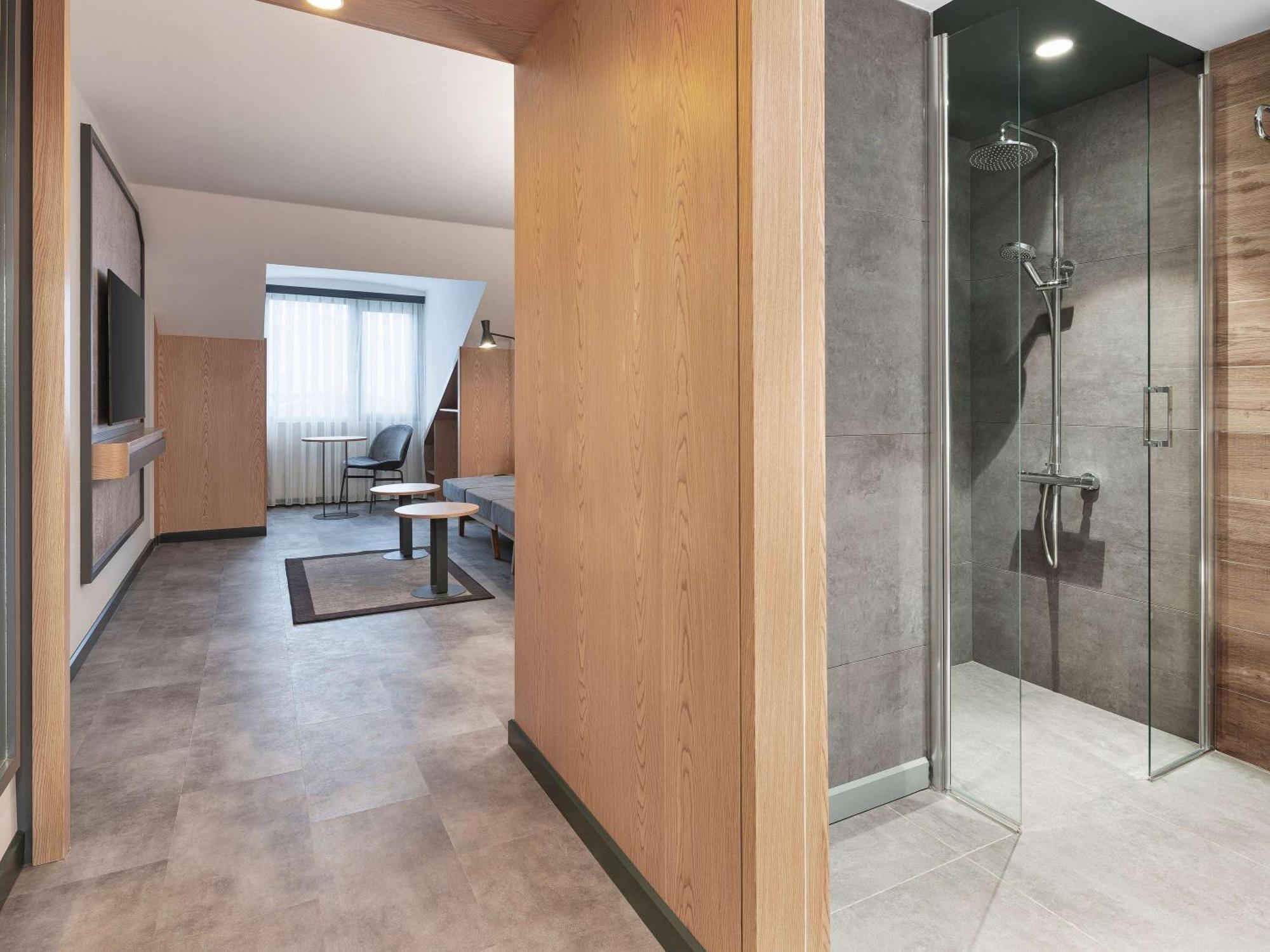 Ibis Istanbul Sisli Hotel Екстериор снимка