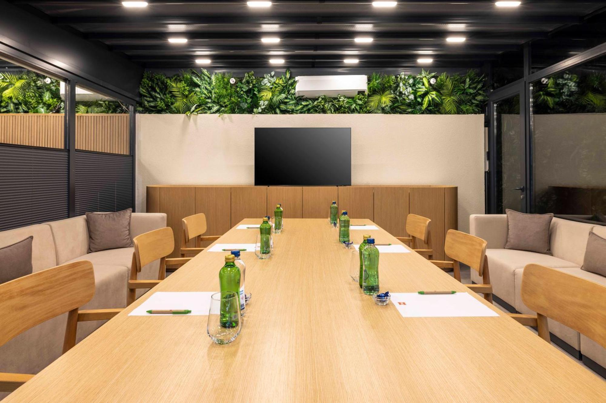 Ibis Istanbul Sisli Hotel Екстериор снимка