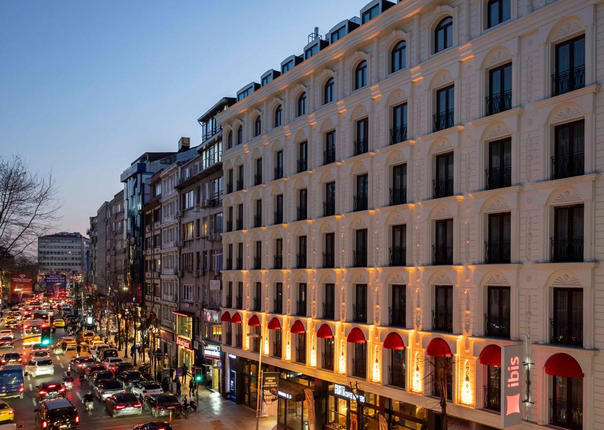 Ibis Istanbul Sisli Hotel Екстериор снимка