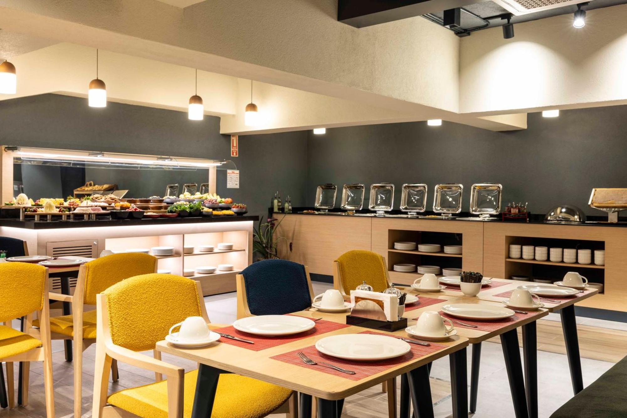 Ibis Istanbul Sisli Hotel Екстериор снимка