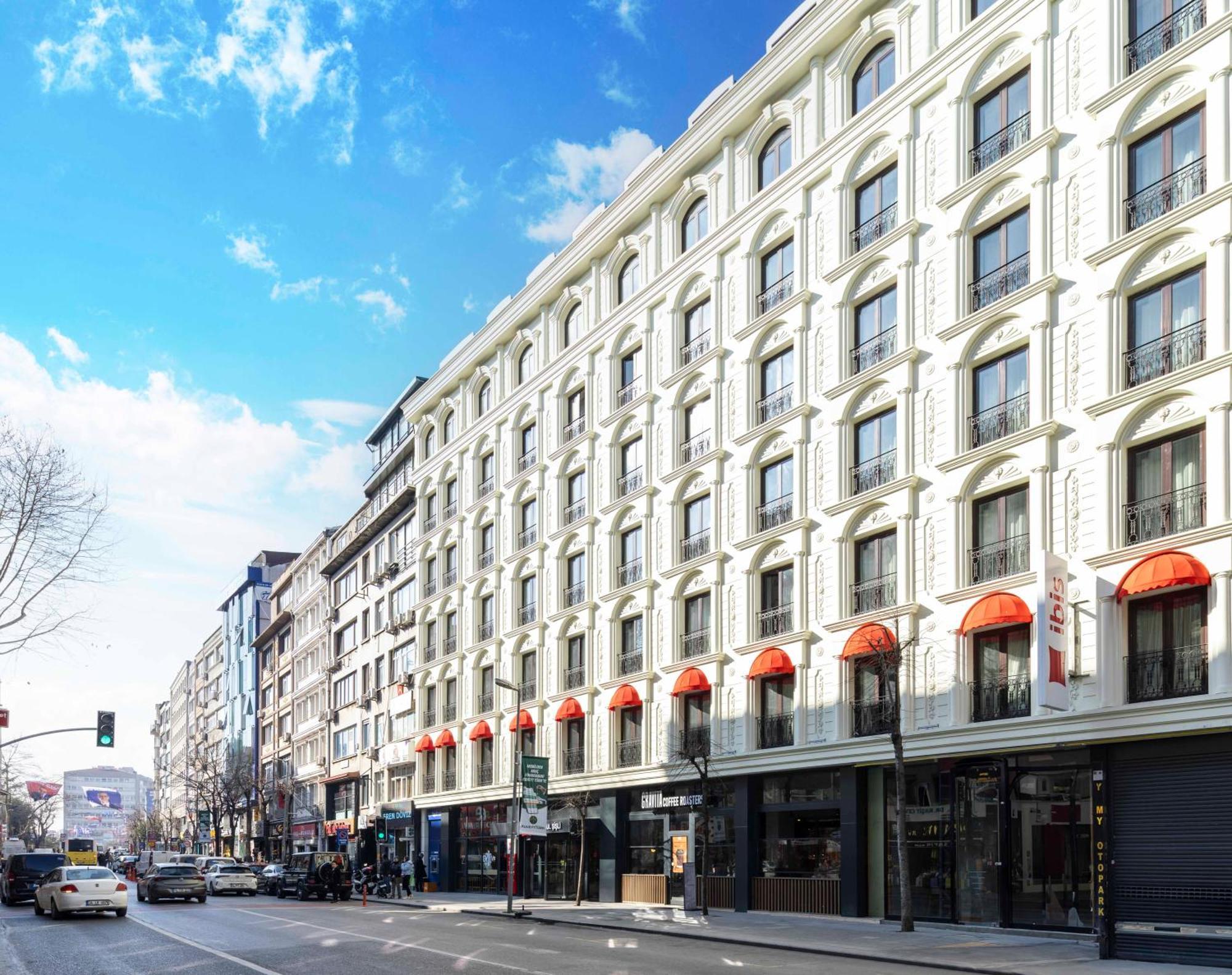 Ibis Istanbul Sisli Hotel Екстериор снимка